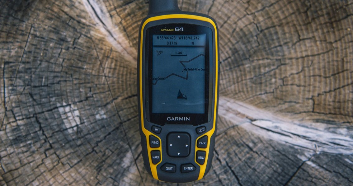 What To Consider Before Buying A Handheld GPS For Hunting