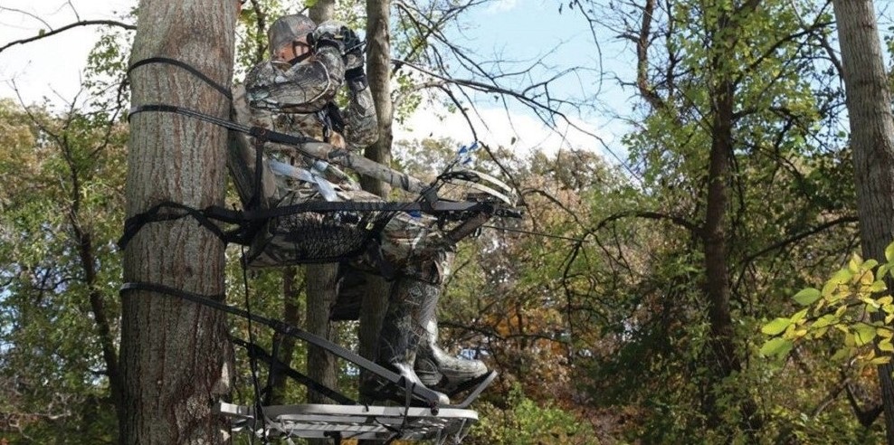 How Do You Use A Climbing Tree Stand?