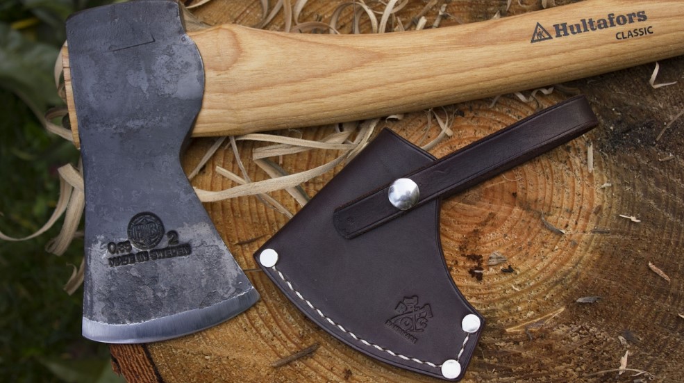 How To Use Hultafors Classic Hunting Axe?